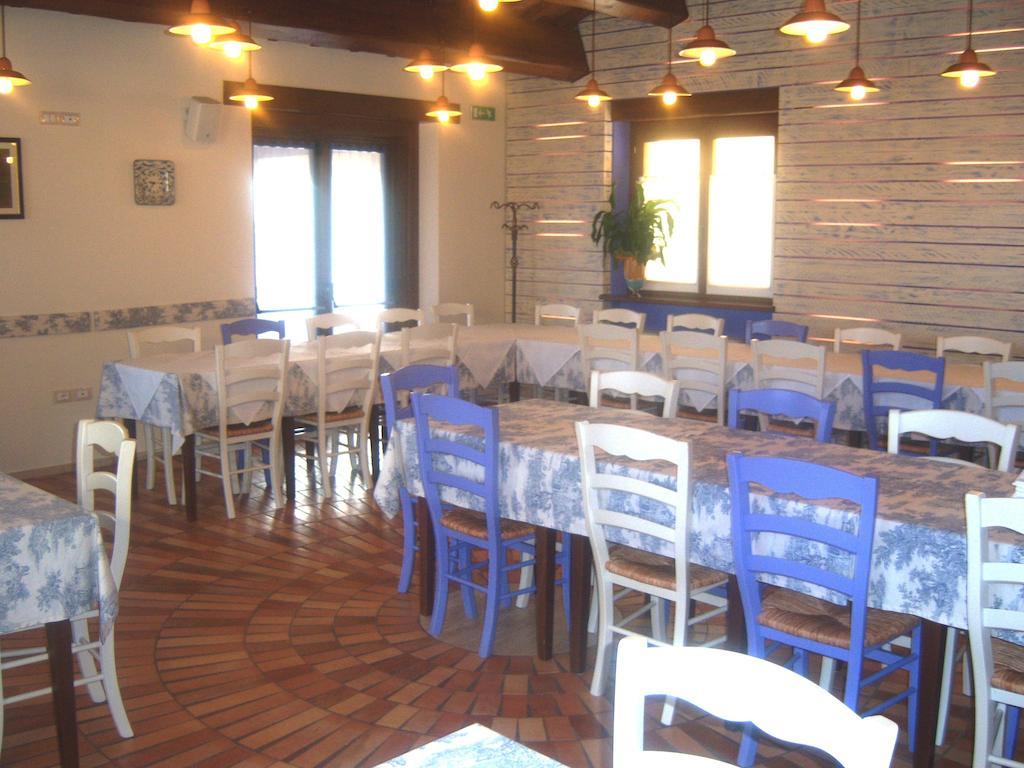 Agriturismo Lo Sgorzolo Pergola Eksteriør bilde