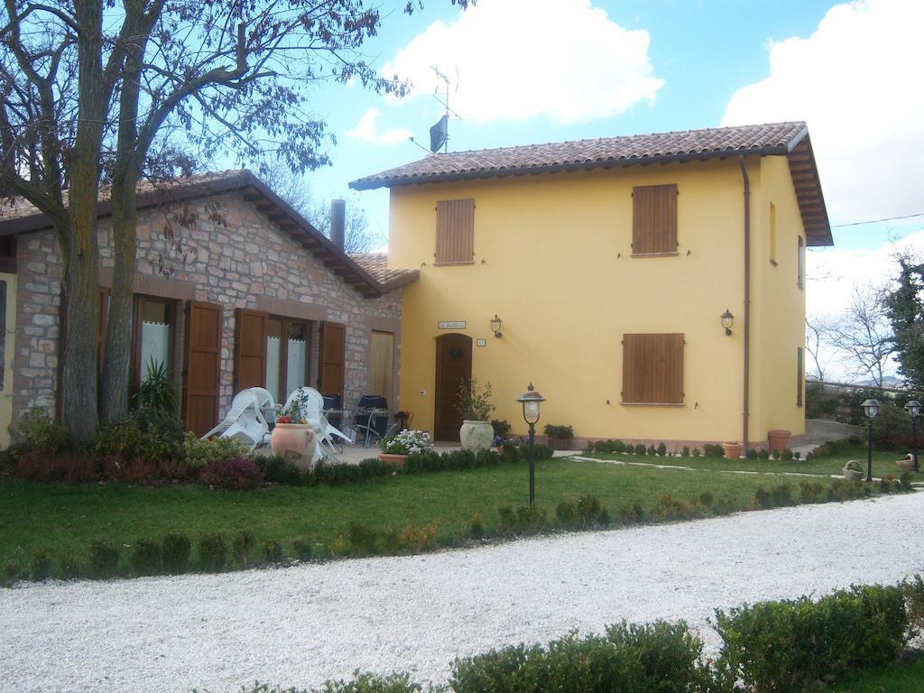Agriturismo Lo Sgorzolo Pergola Eksteriør bilde